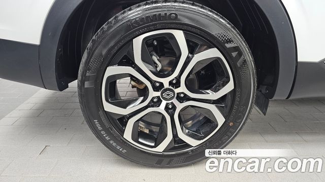 Renault Samsung Arkana 1.6 E-TECH Iconic - фото 4