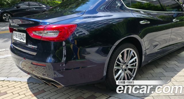 Maserati Quattroporte 3.0 Diesel Granlusso - фото 1