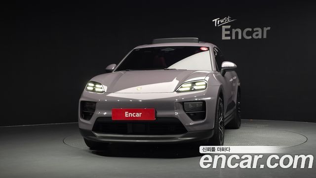 Porsche Macan EV Base 4 - фото 2