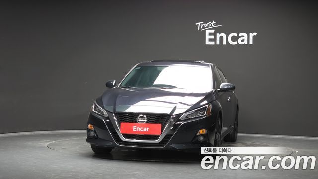 Nissan Altima L34 2.5 Special Edition - фото 2