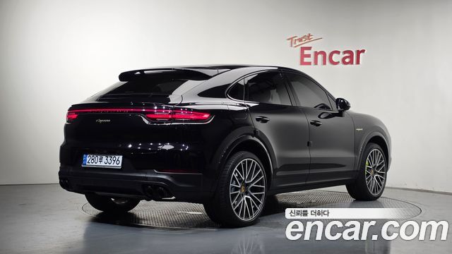 Porsche Cayenne PO536 3.0 E-Hybrid Coupe - фото 1