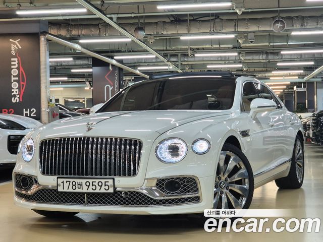 Bentley Flying Spur 3-го поколения 4.0 - фото 0
