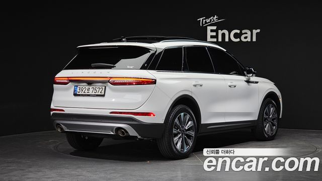 Lincoln Corsair 2.0 Reserve AWD - фото 1
