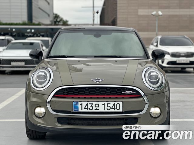 Mini Cooper D HIGH 3rd - фото 0