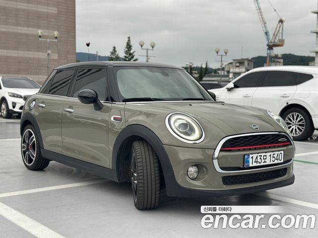 Mini Cooper D HIGH 3rd - фото 2