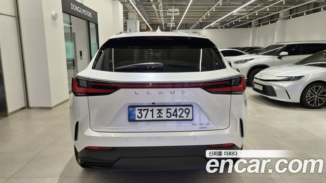 Lexus NX 350h 2-го поколения Luxury - фото 3