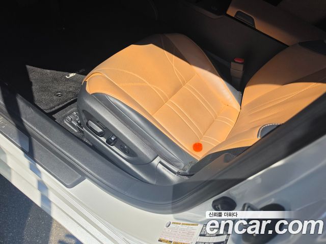 Lexus ES 300h 7-го поколения Luxury Plus - фото 4