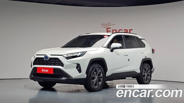 Toyota RAV4 5-го поколения 2.5 2WD Hybrid - фото 0