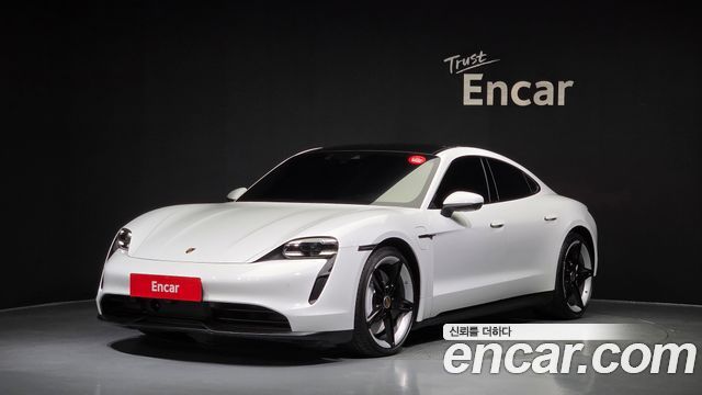 Porsche Taycan 4S - фото 0