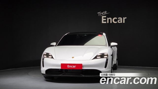 Porsche Taycan 4S - фото 2