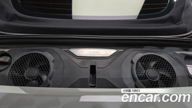 Porsche 911 Carrera 4 Cabriolet - фото 4