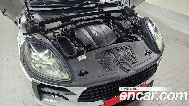 Porsche Macan 2.0 95B - фото 4
