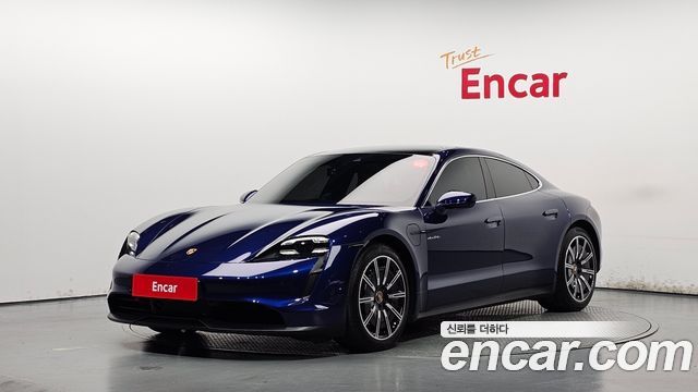 Porsche Taycan 4S - фото 0