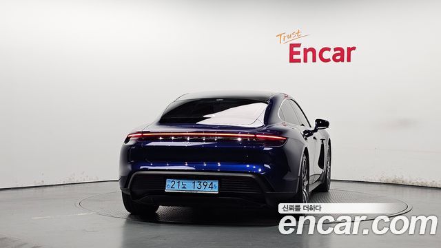 Porsche Taycan 4S - фото 3