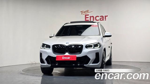 BMW iX3 M Sports - фото 1