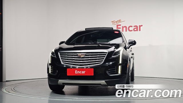 Cadillac XT5 3.6 Platinum - фото 2