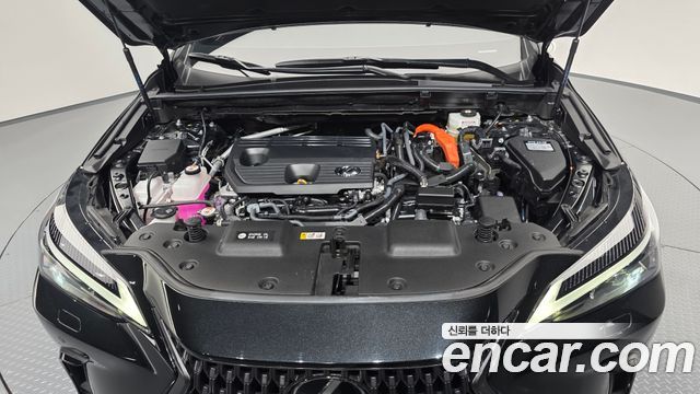 Lexus NX 350h 2-го поколения Premium - фото 4