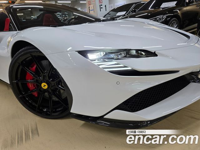 Ferrari SF90 Spider 4.0 - фото 4