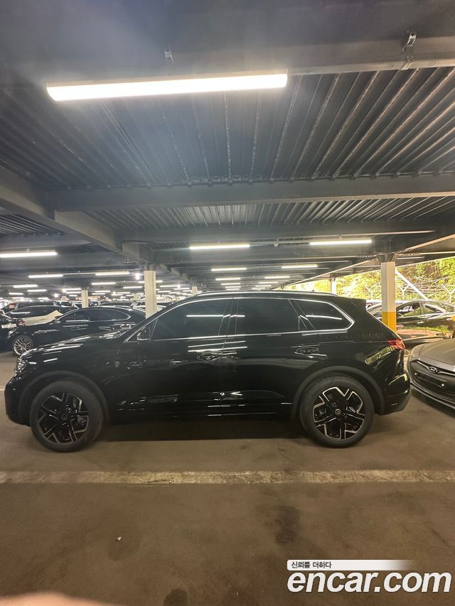 Volkswagen Touareg 3-го поколения 3.0 TDI Prestige - фото 4