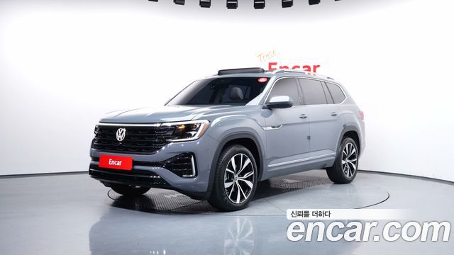 Volkswagen Atlas 2.0 TSI R-LINE 6-Seater - фото 0