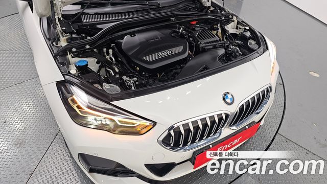 BMW 2 Series Gran Coupe F44 218 M Sport - фото 4