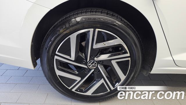 Volkswagen Jetta 7-го поколения 1.5 TSI Prestige - фото 4