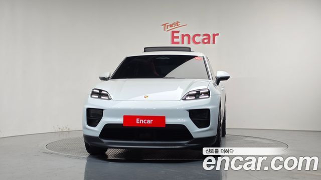 Porsche Macan EV 4S - фото 2