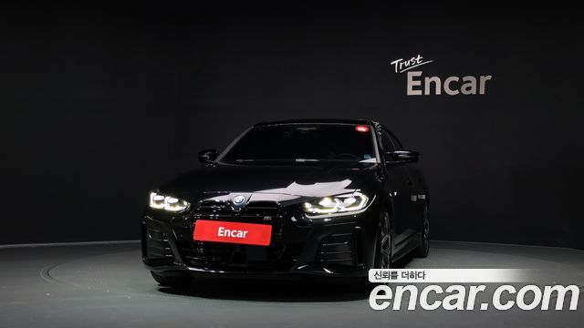 BMW i4 eDrive40 M Sports - фото 0