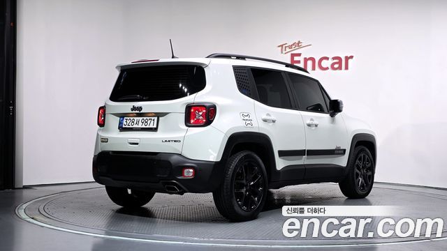 Jeep Renegade 1.3 Limited - фото 1