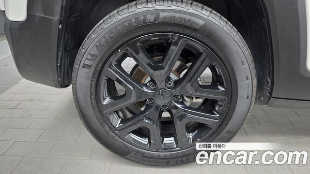 Jeep Renegade 1.3 Limited - фото 4