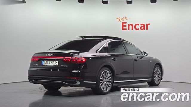 Audi A8 D5 55 TFSI Quattro Premium LWB - фото 0