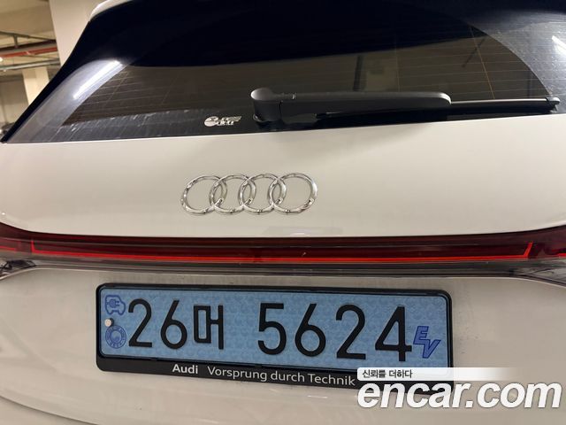 Audi Q4 e-Tron F4 40 Premium - фото 3