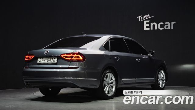 Volkswagen Passat New 2.0 TSI B7 - фото 1