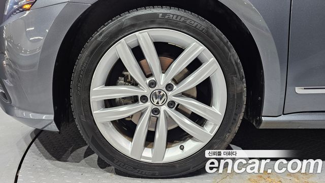 Volkswagen Passat New 2.0 TSI B7 - фото 4