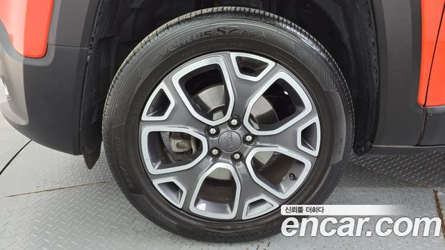 Jeep Renegade 2.0 Diesel Limited AWD - фото 4