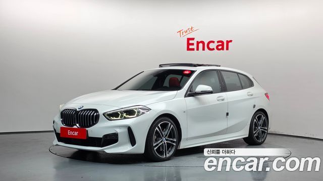 BMW 1 Series F40 120i M Sports - фото 0