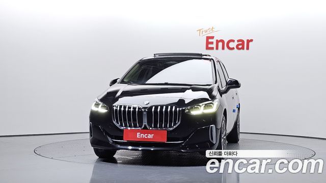 BMW 2 Series Active Tourer U06 220i Luxury - фото 2