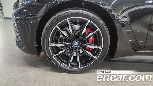 BMW i4 M60 Pro - фото 4