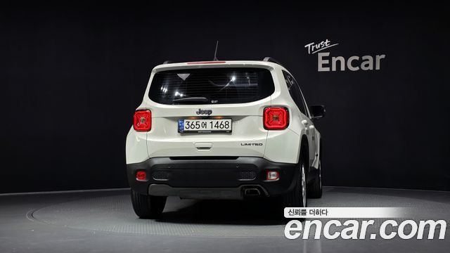 Jeep Renegade 2.4 Limited - фото 3