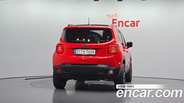 Jeep Renegade 2.4 80th Edition AWD - фото 2