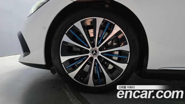 Mercedes-Benz EQE V295 EQE350+ - фото 4