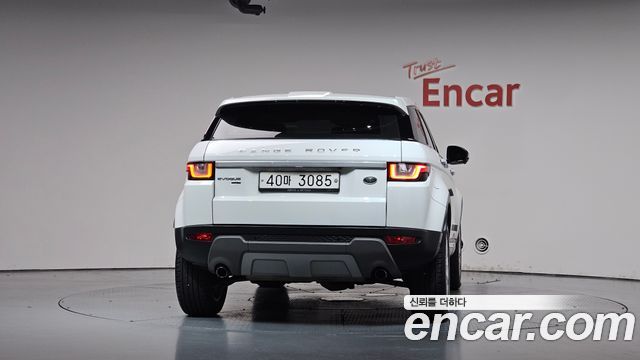 Land Rover Range Rover Evoque 2.0 TD4 HSE - фото 2