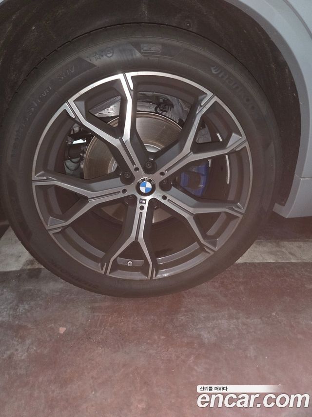 BMW X5 G05 xDrive 40i M Sport - фото 4