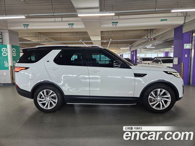 Land Rover Discovery 3.0 SD6 HSE - фото 2