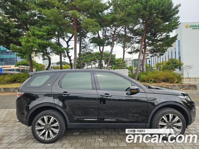 Land Rover Discovery Sport 2.0 TD4 HSE Luxury - фото 3