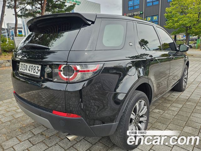 Land Rover Discovery Sport 2.0 TD4 HSE Luxury - фото 4