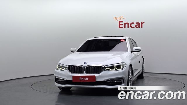 BMW 5 Series G30 520d Luxury Special Edition - фото 2