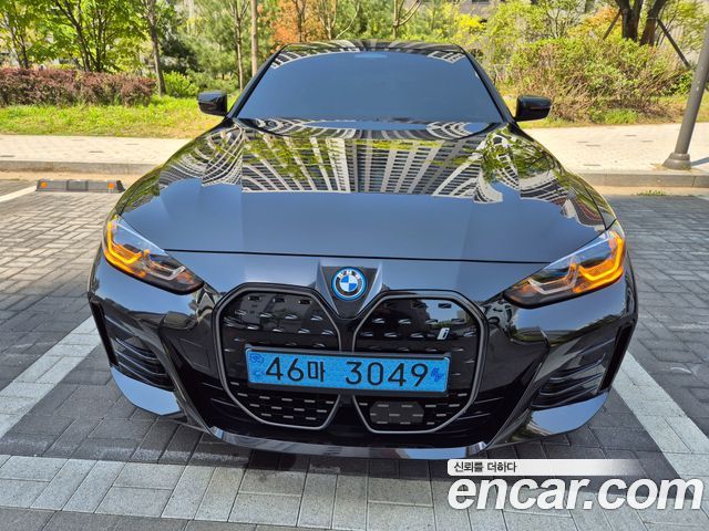 BMW i4 eDrive40 M Sports Pro - фото 0
