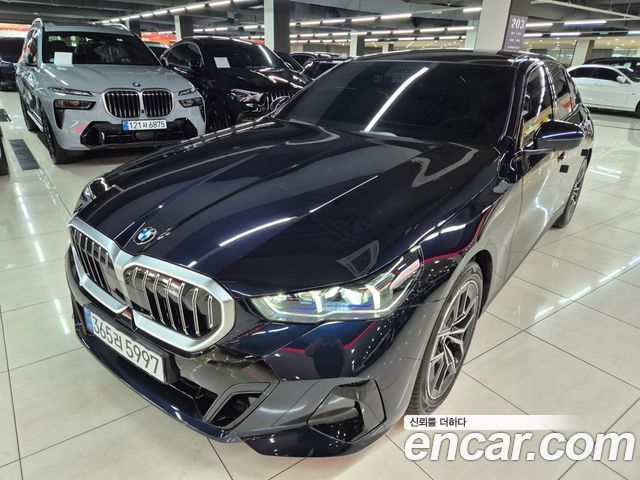 BMW 5 Series G60 520i M Sport - фото 2
