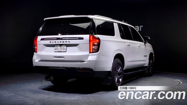 Chevrolet Surburban 5.3 - фото 1